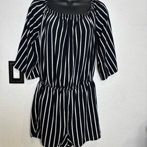 Ambiance Romper Monochrome Striped Garment